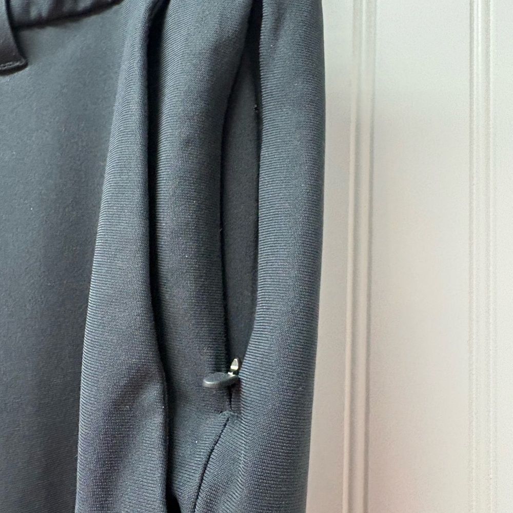 Lululemon Pants in Charcoal Gray Size 30x29 - Picture 10 of 11